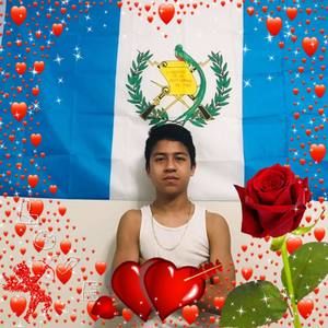 Meet your Posher, Carlos